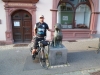Eu e a estátua do Rottweiler