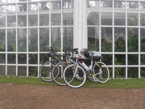 As bikes, na visita ao Jardim Botânico